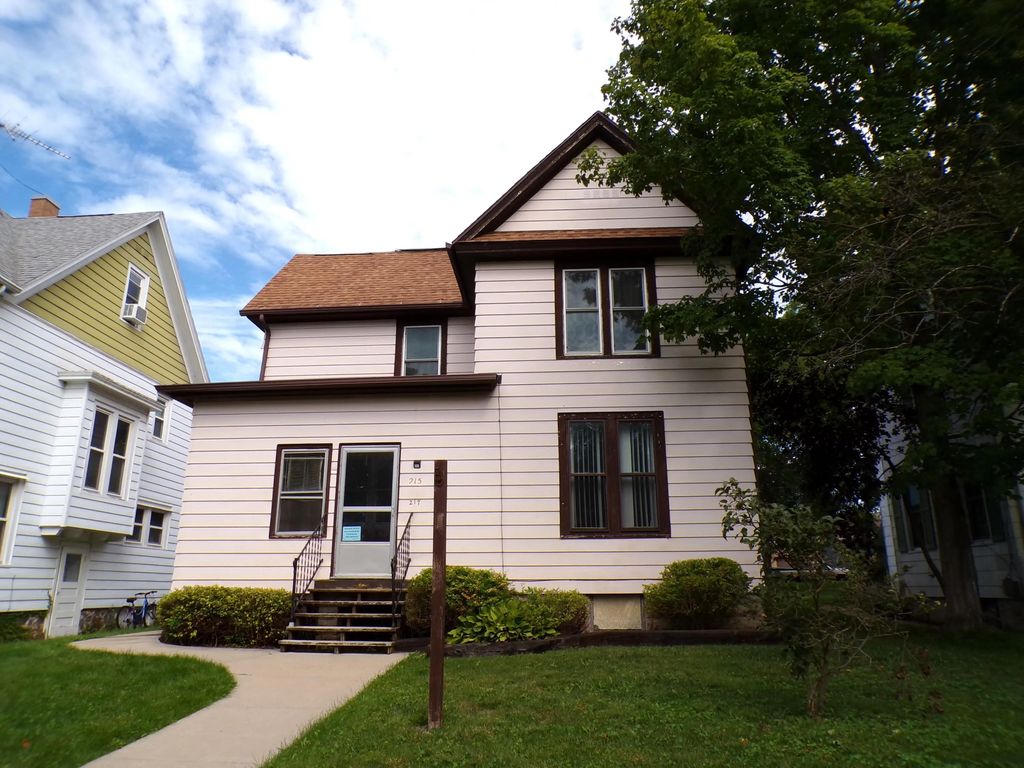215 College Ave 217, Watertown