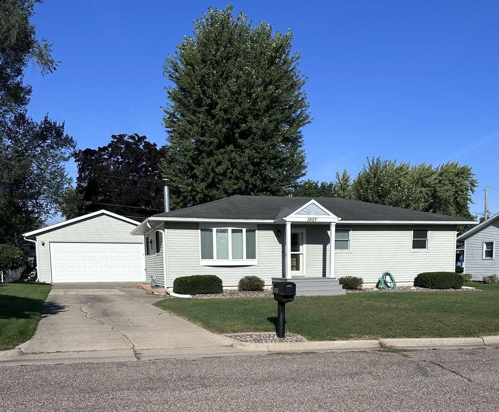 1907 La Crescent Ct, Campbell