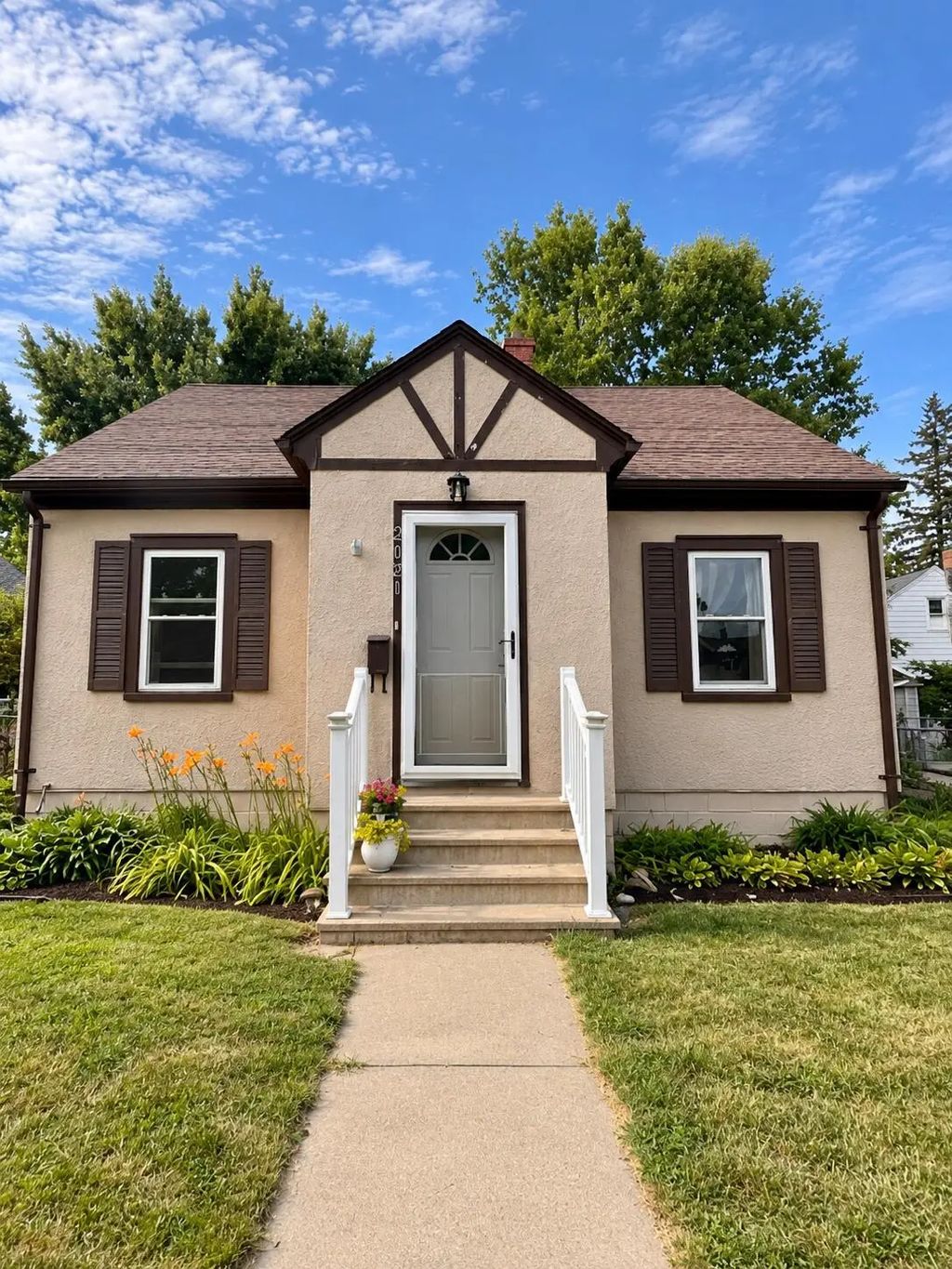 2021 Johnson St, La Crosse