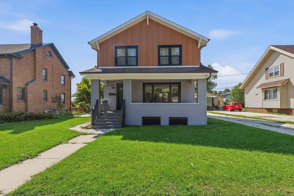 151 Guilford St, Sheboygan Falls