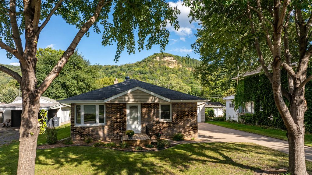 1415 S 28th St, La Crosse