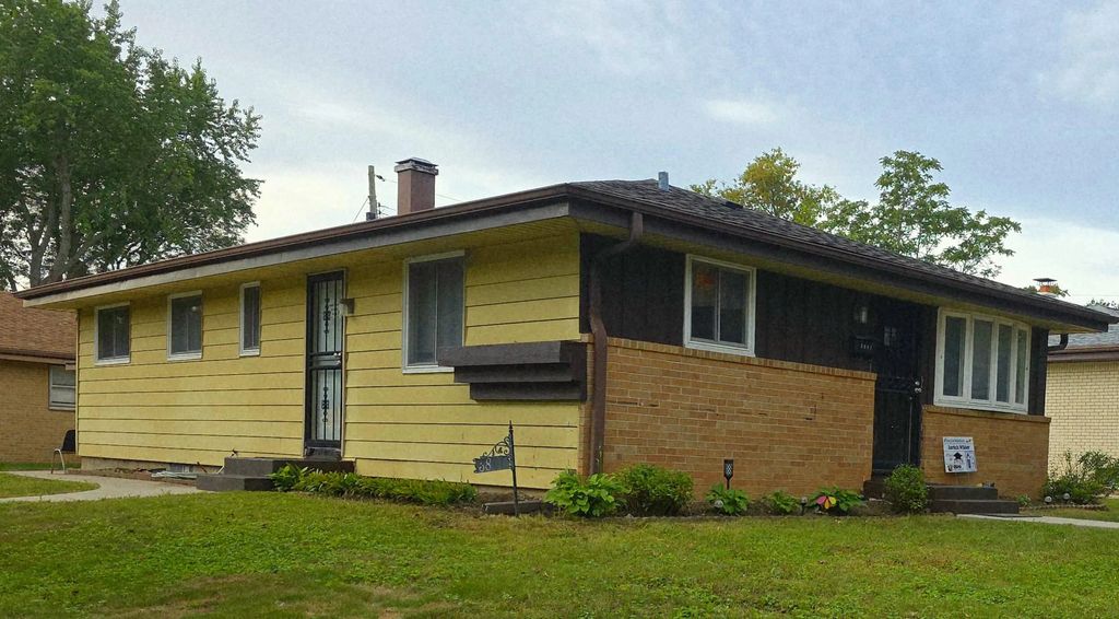 3801 W Vera Ave, Milwaukee