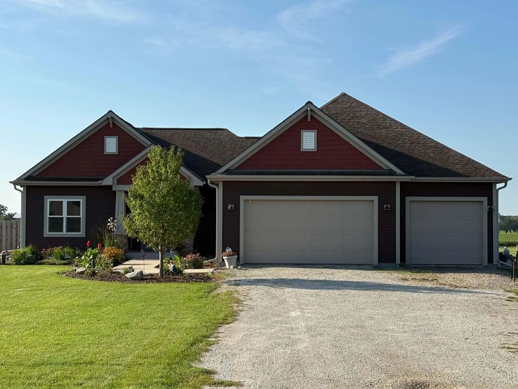 24621 Apple Rd, Norway