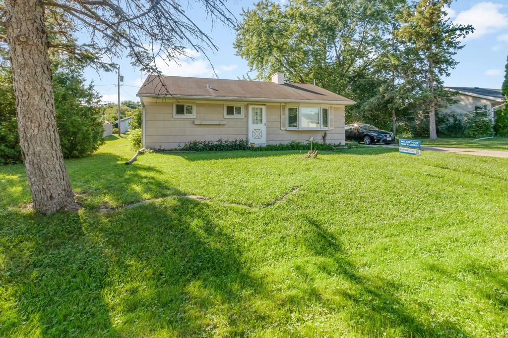 7227 S 37 Pl, Franklin