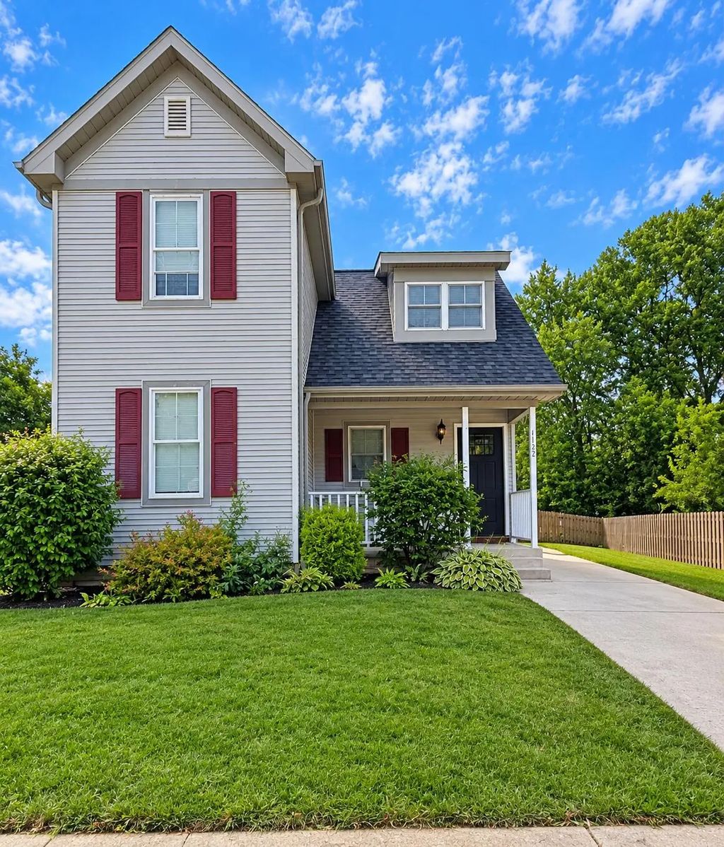 1122 Villa St, Racine