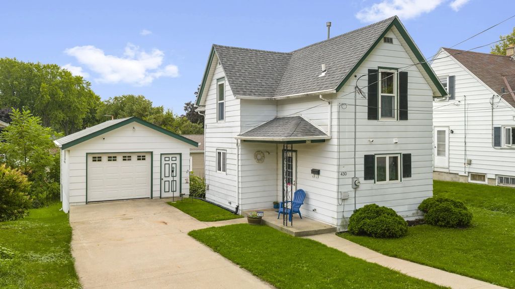 430 Cedar St, Hartford