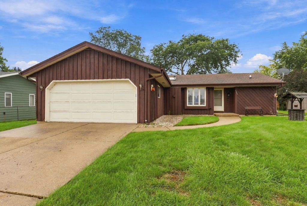 6207 68th St, Kenosha