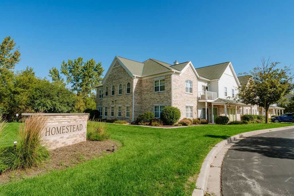 2740 Northview Rd 100, Waukesha