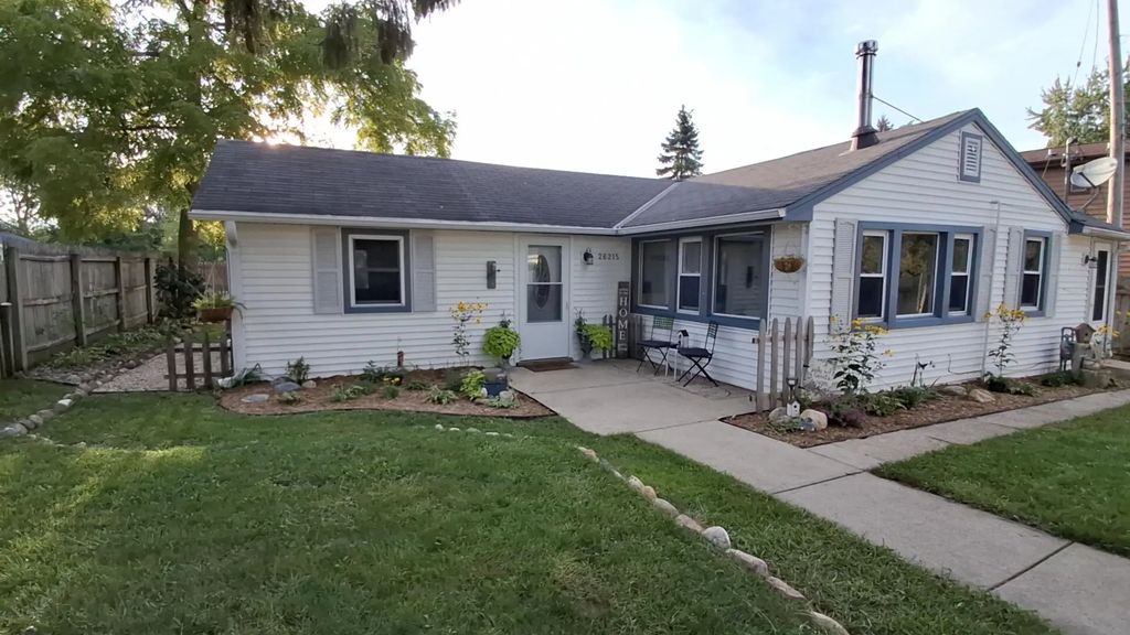 26215 S Wind Lake Rd, Norway