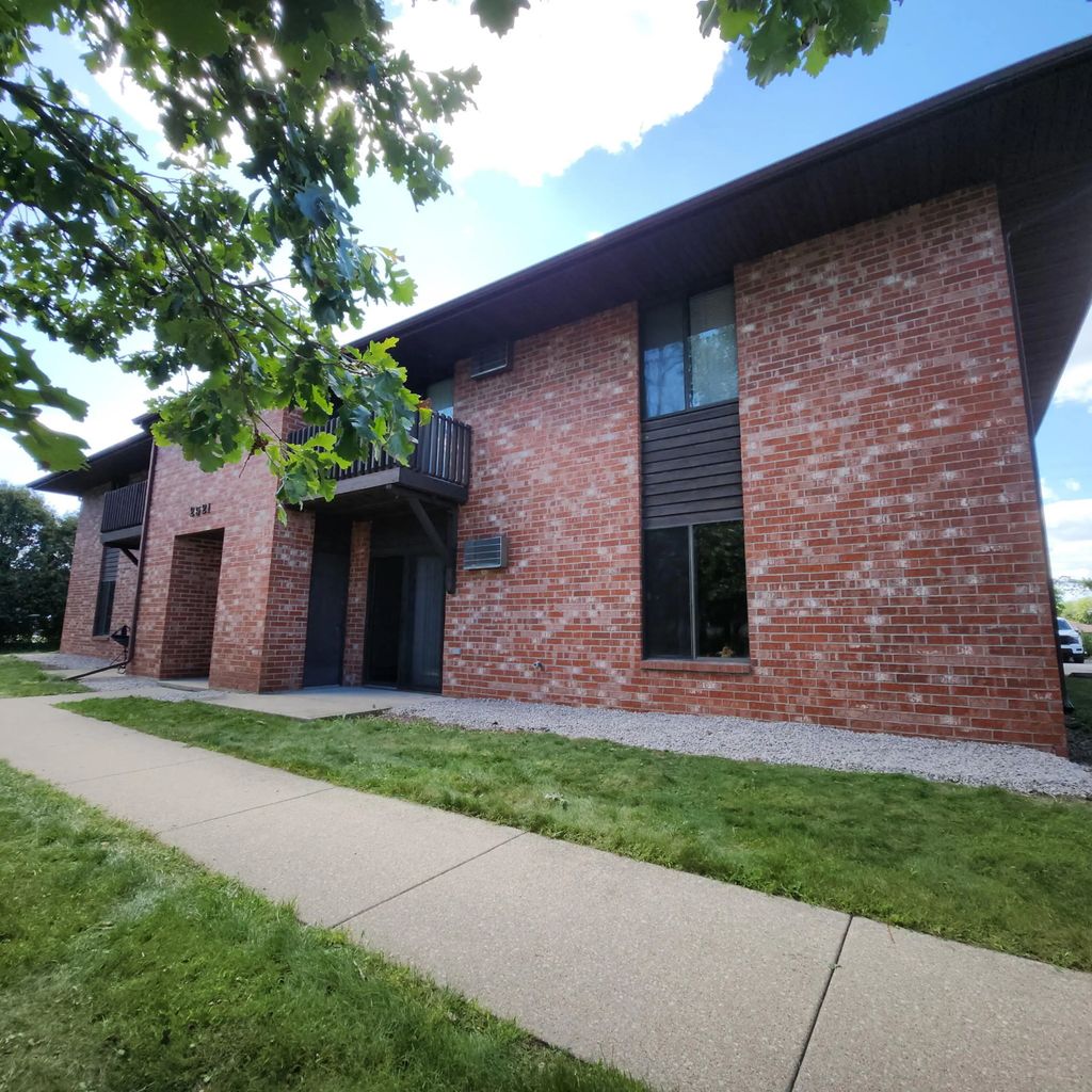 2521 Honey Lou Ct, Appleton