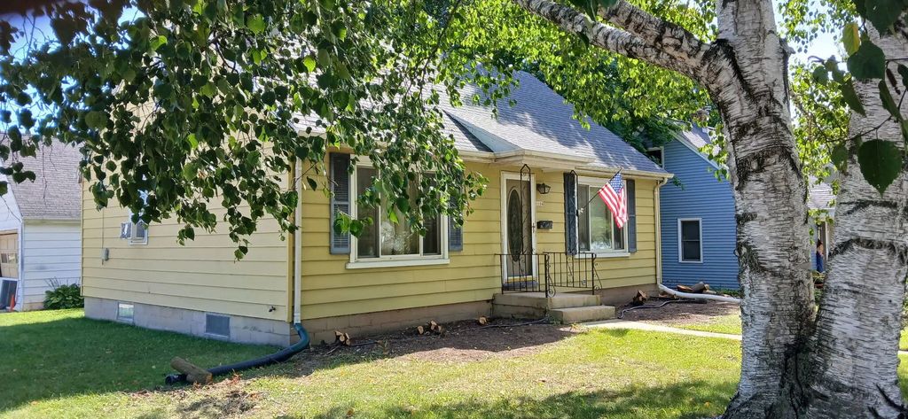 1104 6th Ave, Grafton