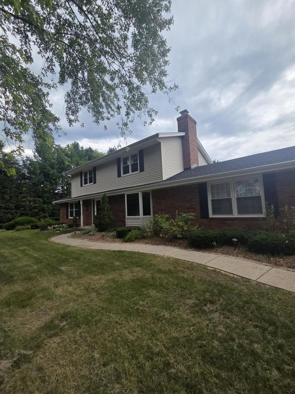 5778 Apple Blossom Ln, Trenton