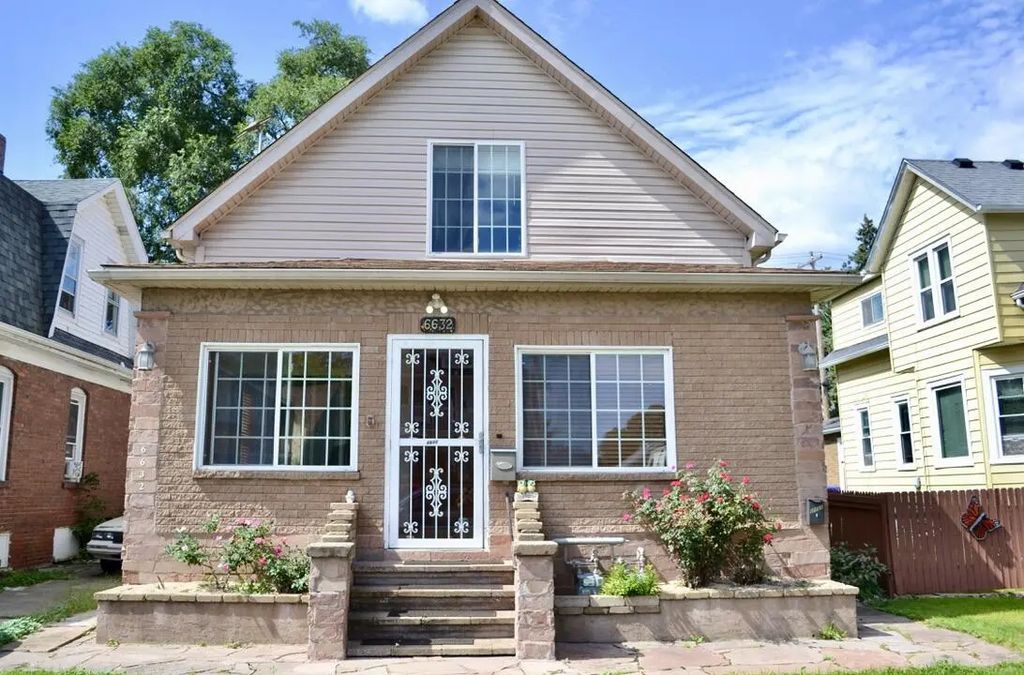 6632 18th Ave, Kenosha