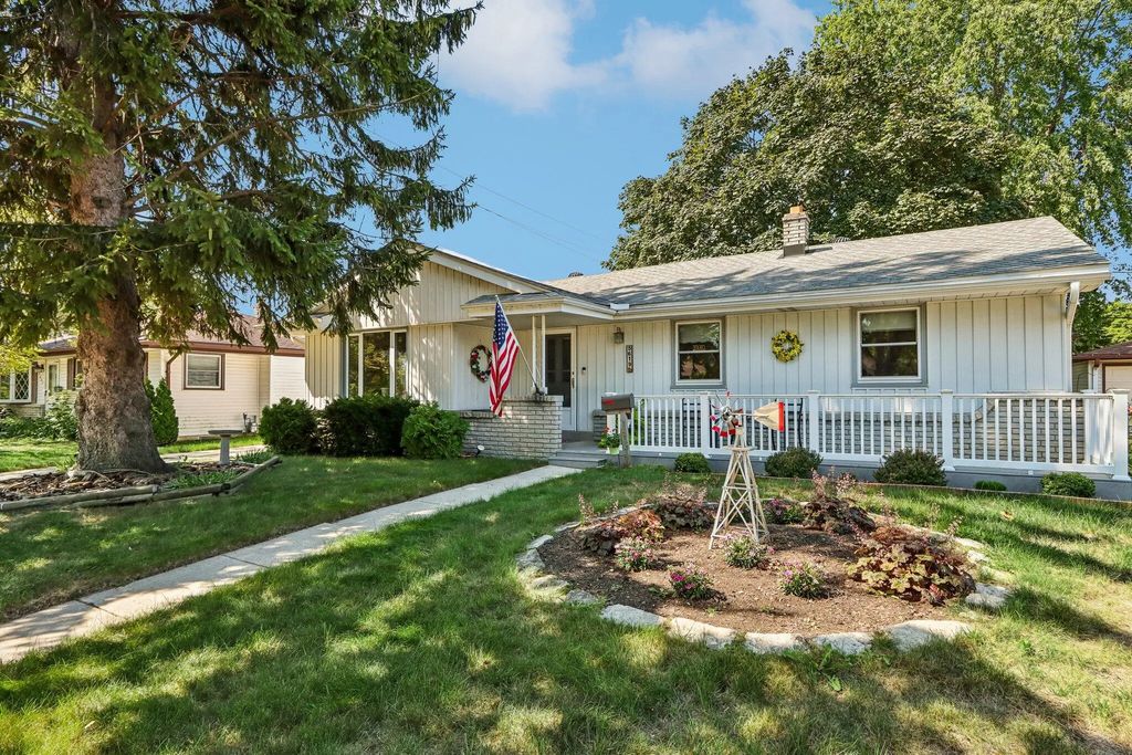 5619 S Illinois Ave, Cudahy