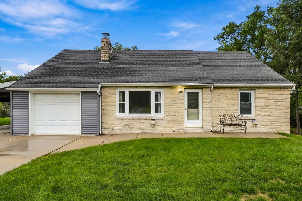 5216 Erling Ave, McFarland