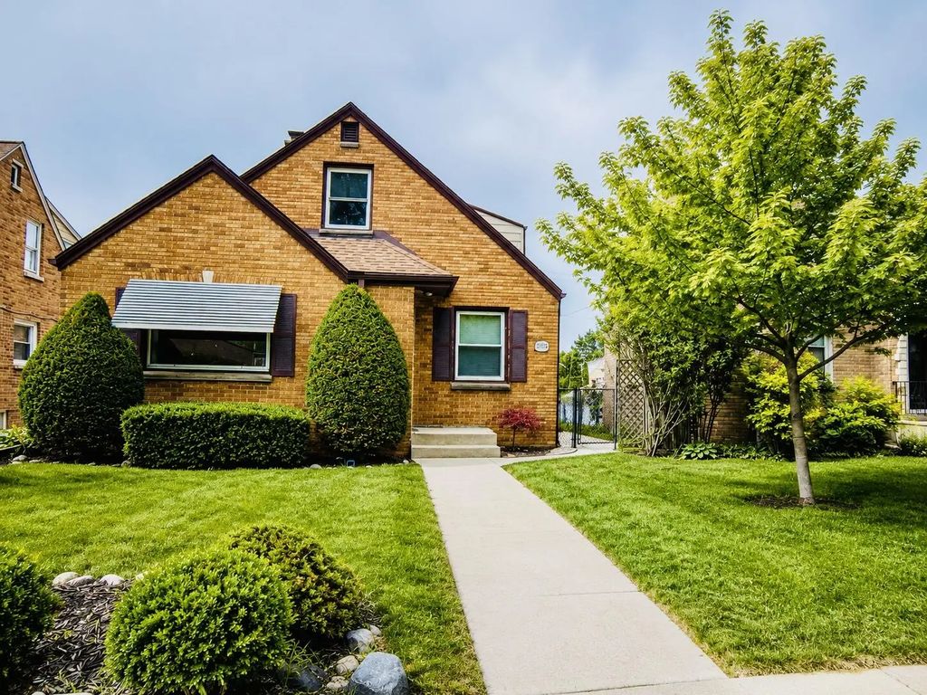 3124 S 40 Th St, Milwaukee