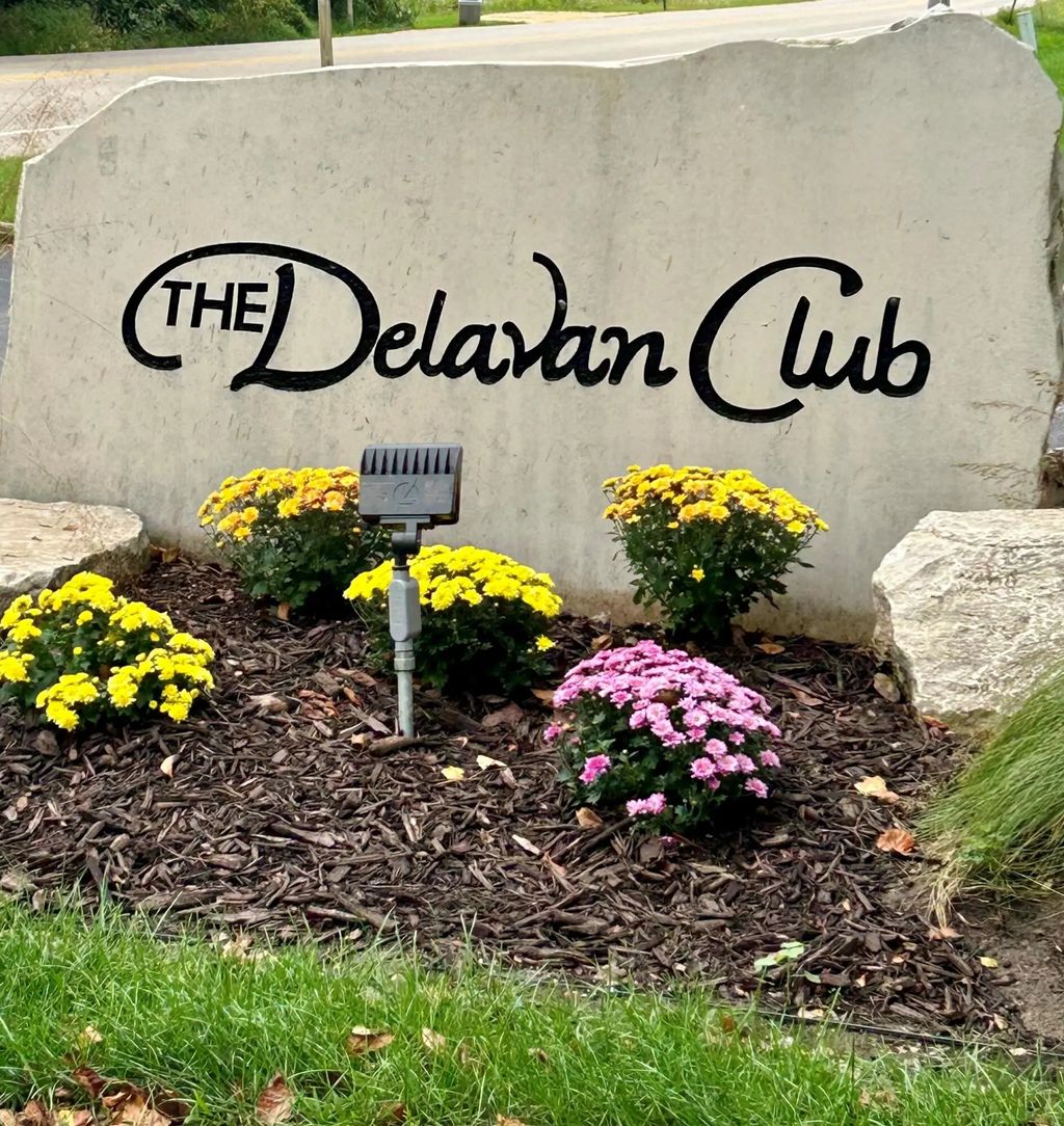 1438 S Delavan Club Dr D6, Delavan