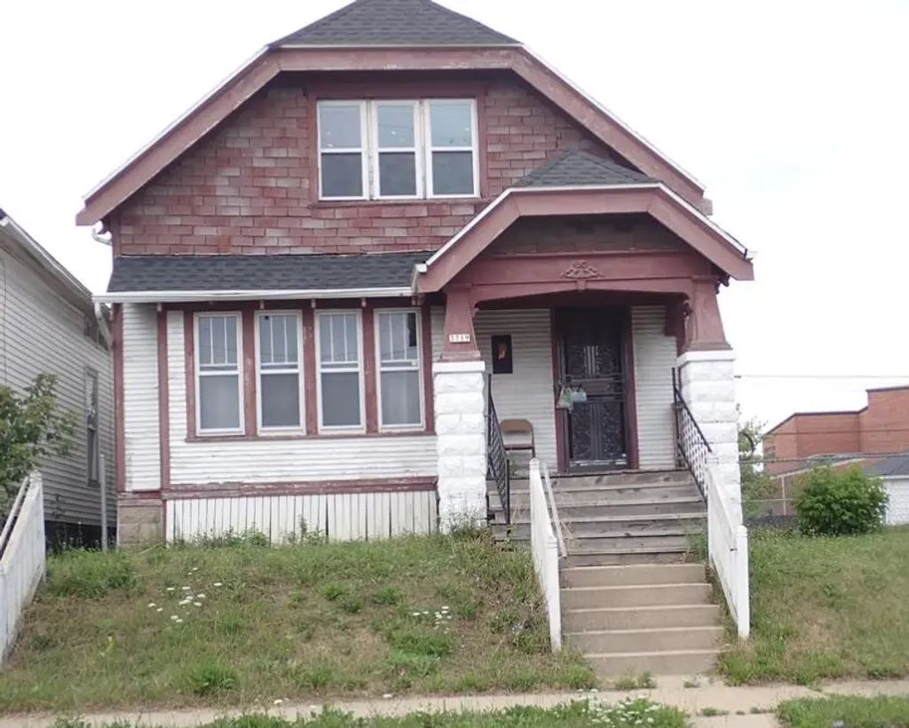 3719 N 20th St, Milwaukee