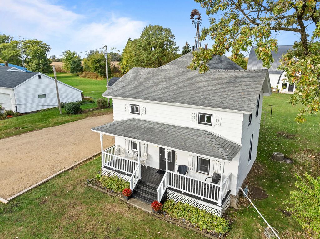 4363 County Road O -, Delavan