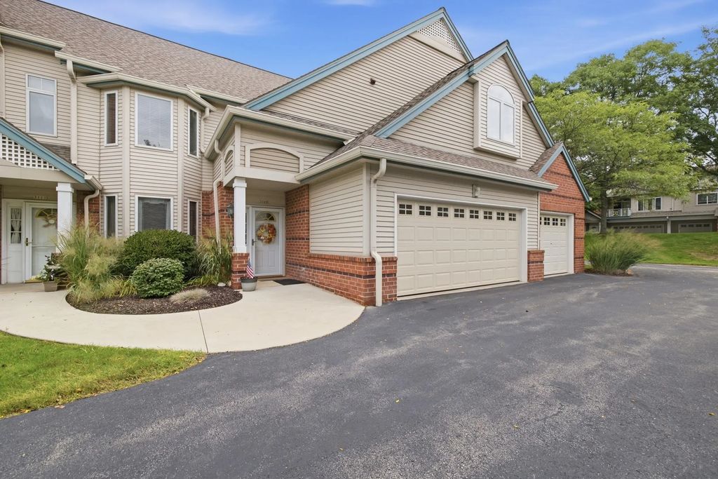 3109 S Toldt Pkwy, West Allis