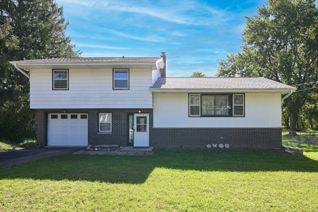 S77w25205 National Ave, Vernon
