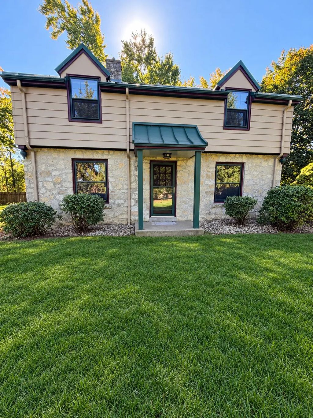 1177 Lakefield Rd, Grafton