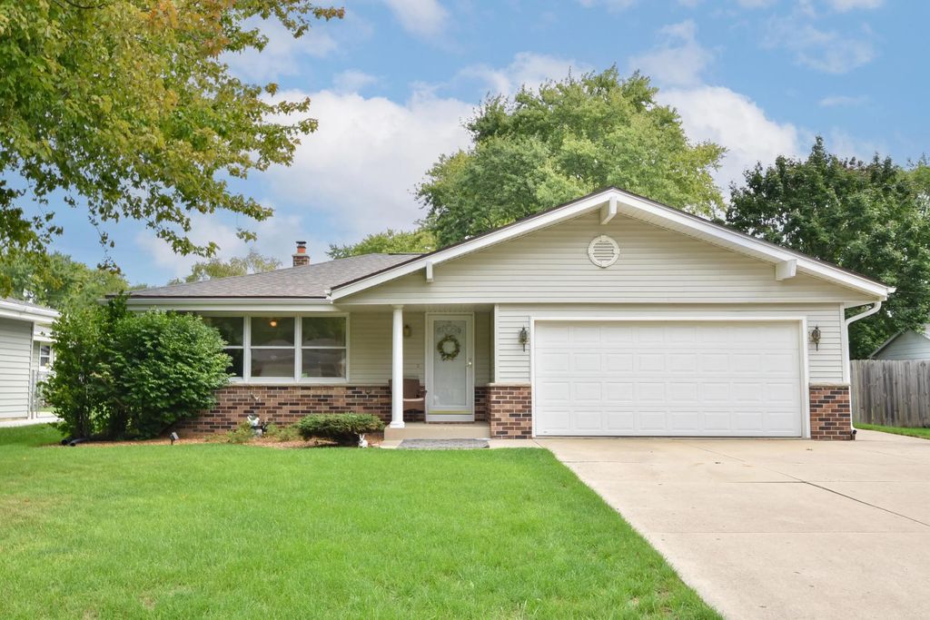 5944 S 35th St, Greenfield