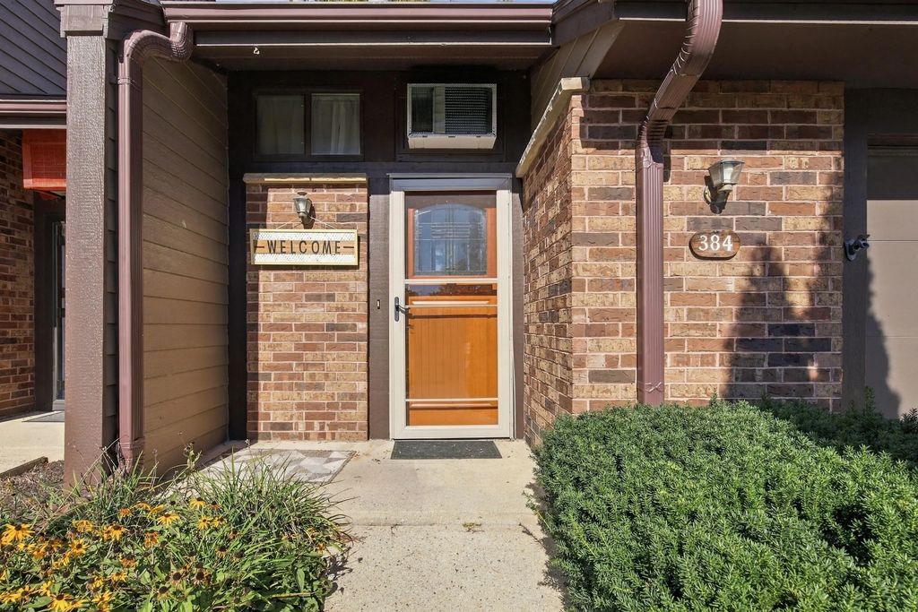 384 S Tower St, Saukville