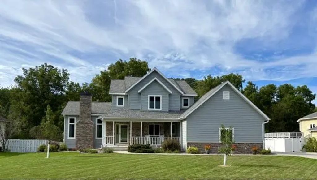 W5522 Southdale Dr, Shelby