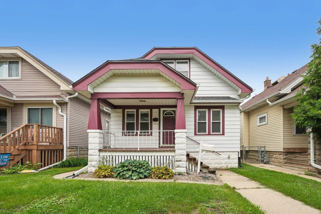 2113 S 59th St, Milwaukee