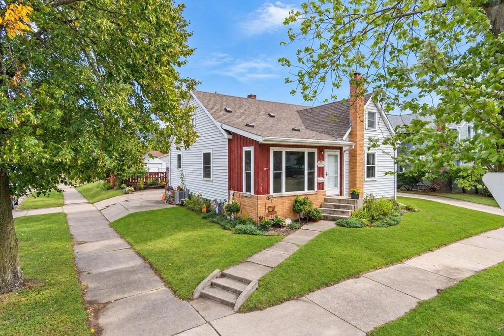 1501 Weston St, La Crosse