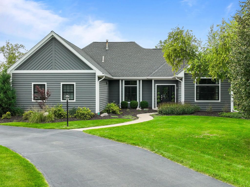 1710 Wales Ct, Geneva
