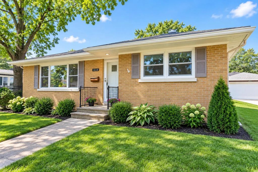 6618 43rd Ave, Kenosha