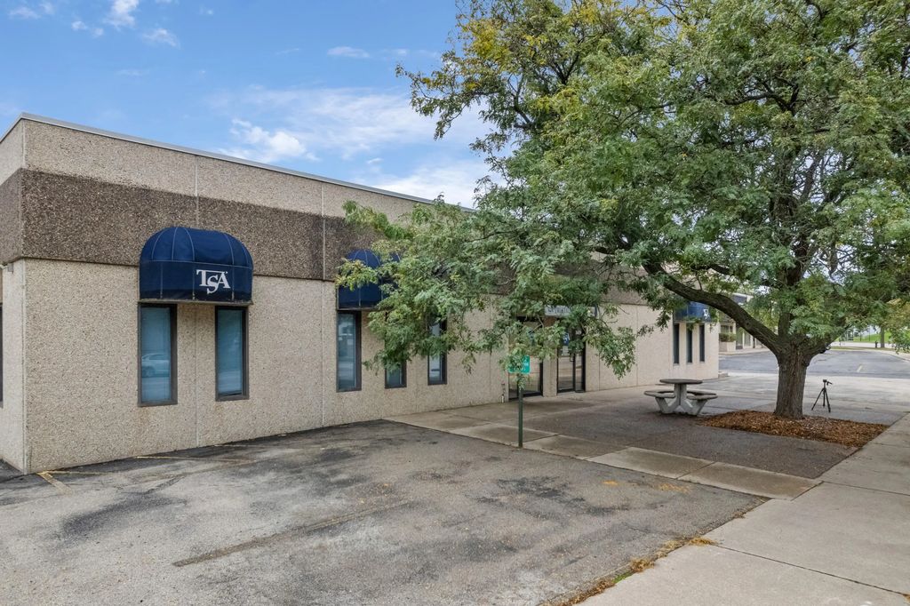 3437-3439 East Ave S, La Crosse