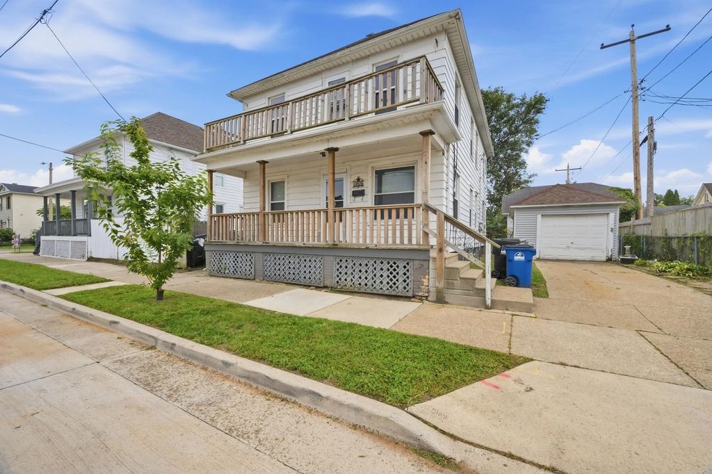309 Kewaunee St, Racine