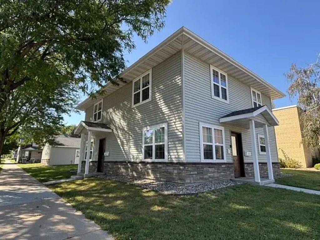 625 Wall St 1, La Crosse