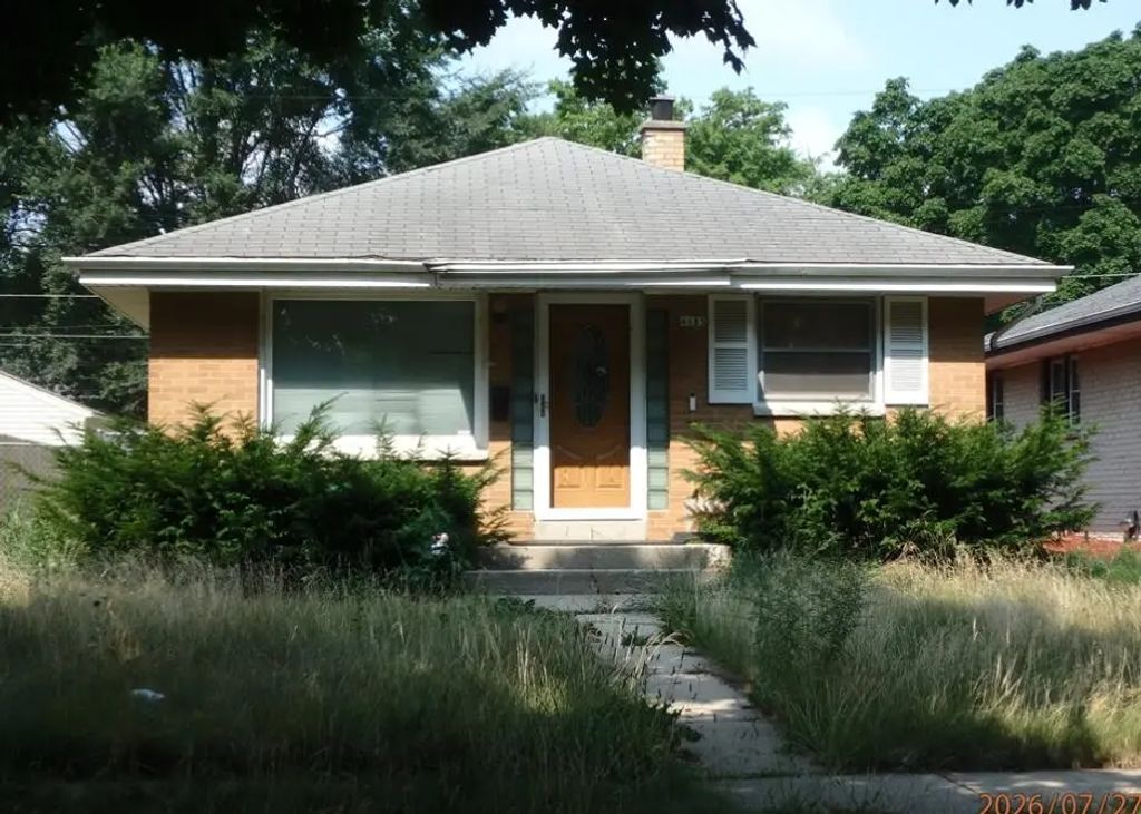 4685 N 71st St, Milwaukee