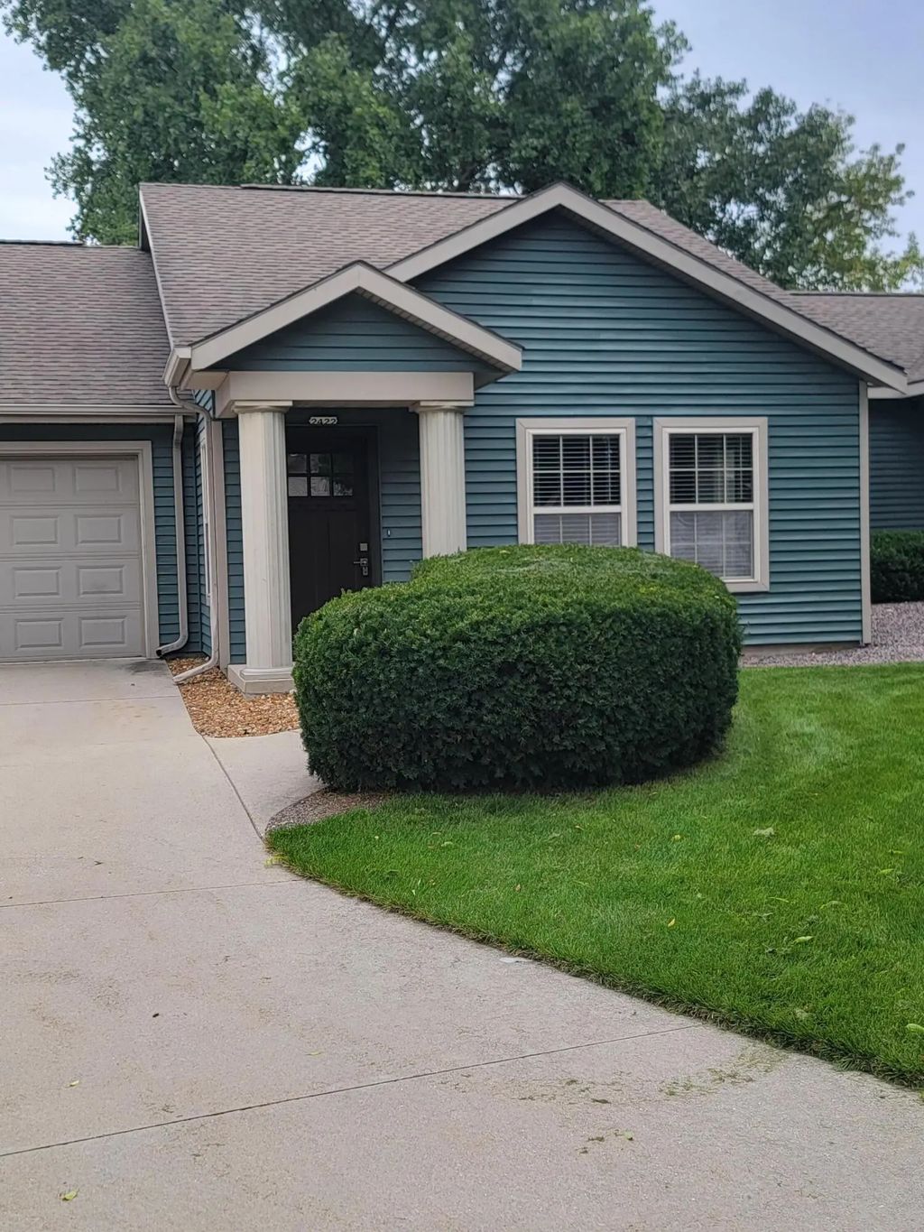 2422 Carmen Ave, Sheboygan