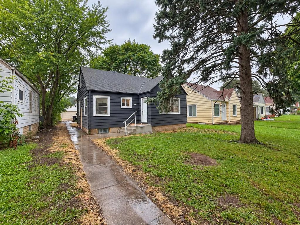 4141 N 49th St, Milwaukee