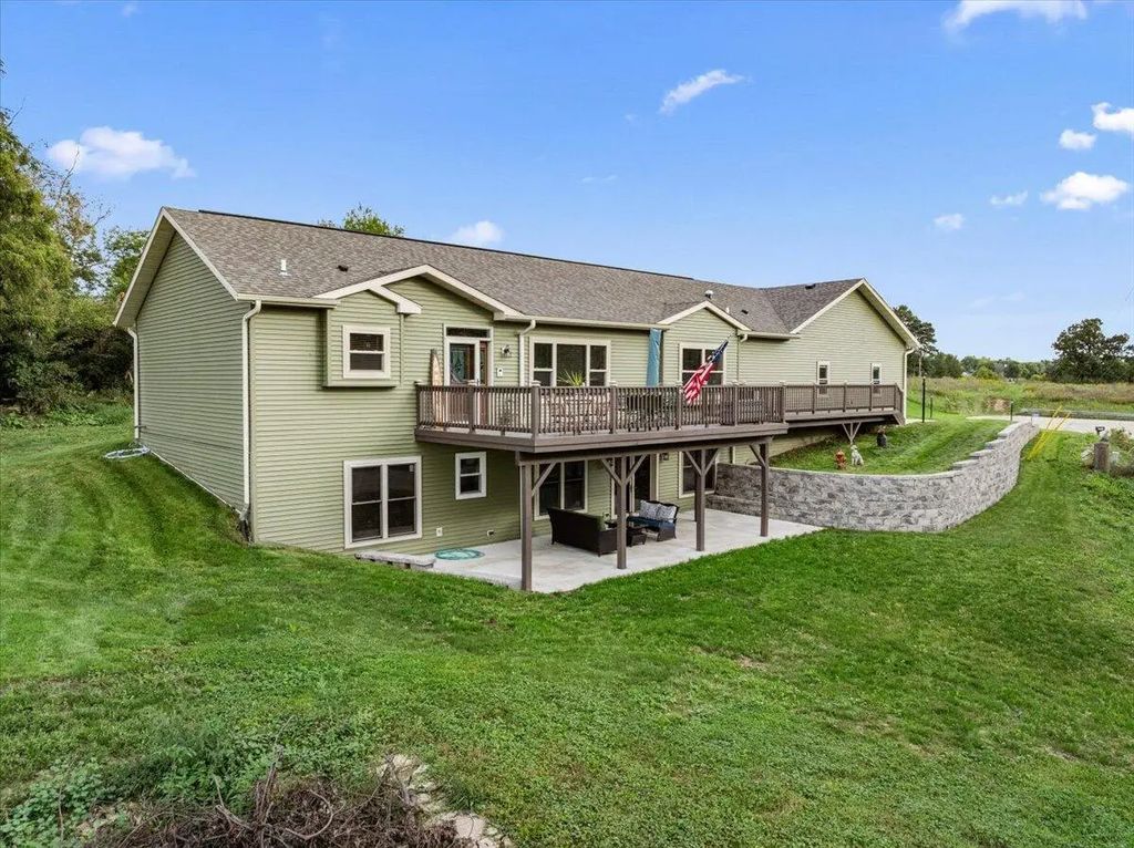 N1098 St Johns Way, Ashippun
