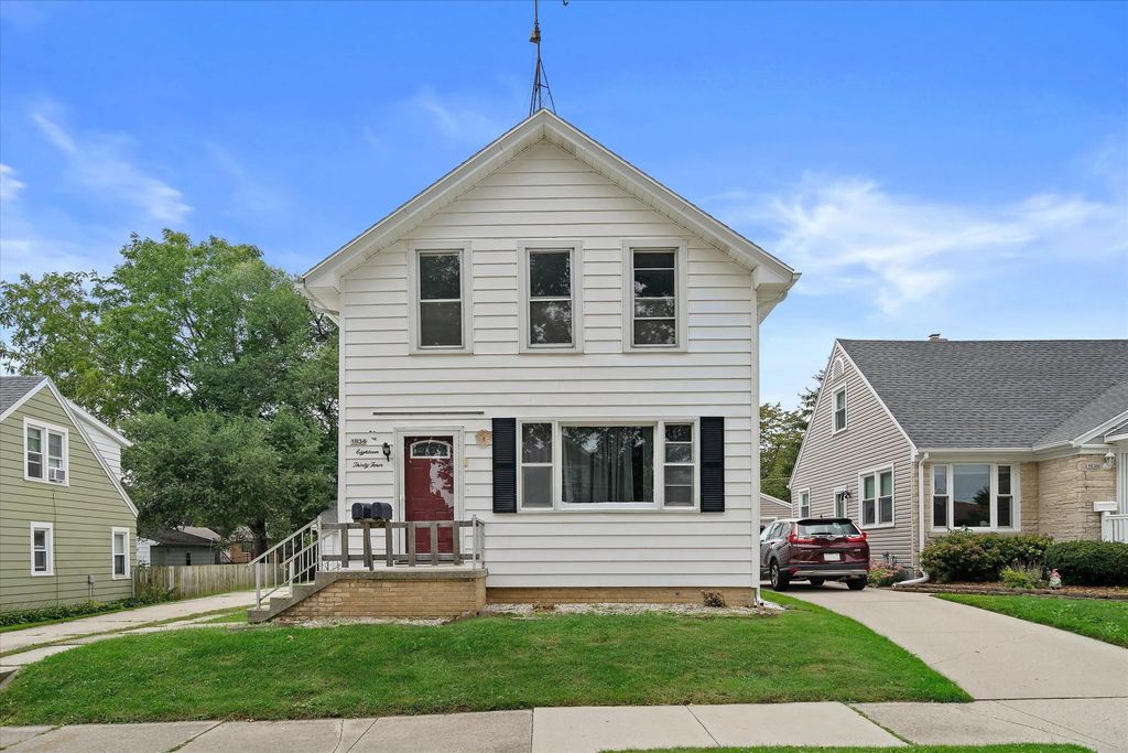1834 N 21 St, Sheboygan