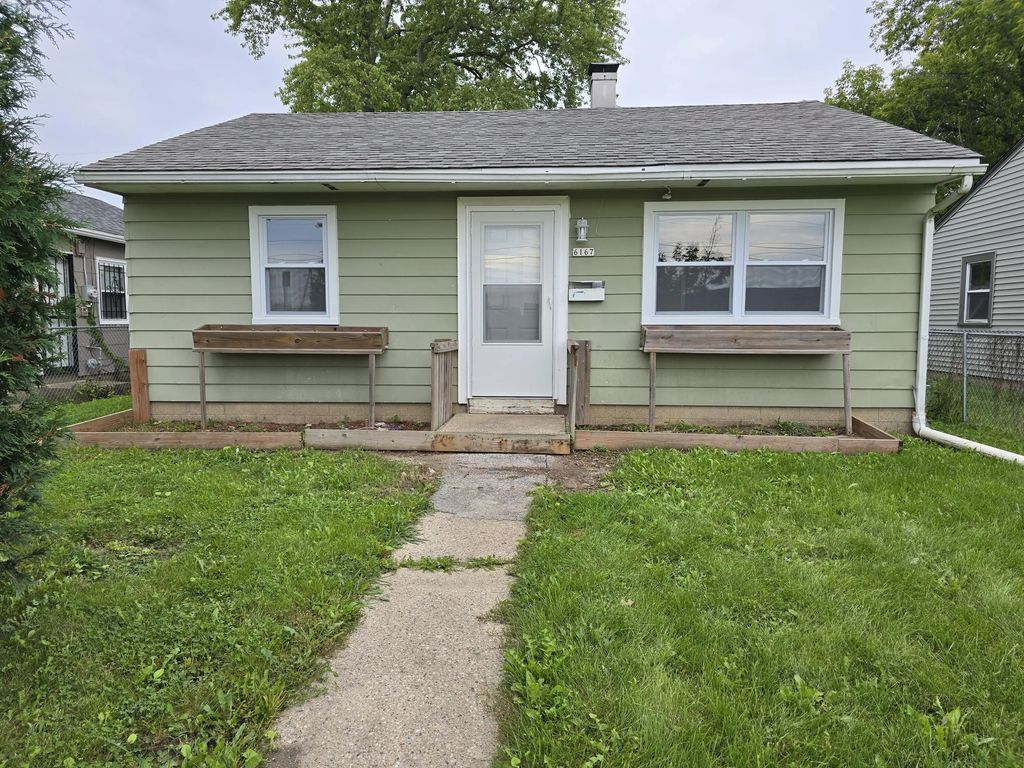 6167 N 35th St, Milwaukee