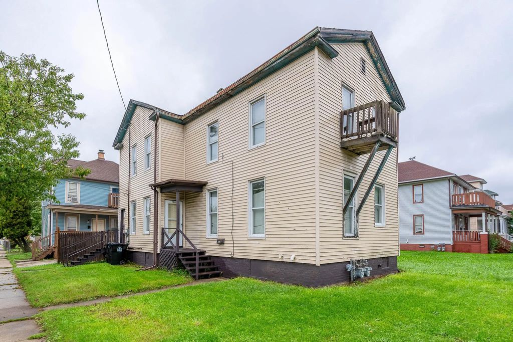 1846 Center St, Racine