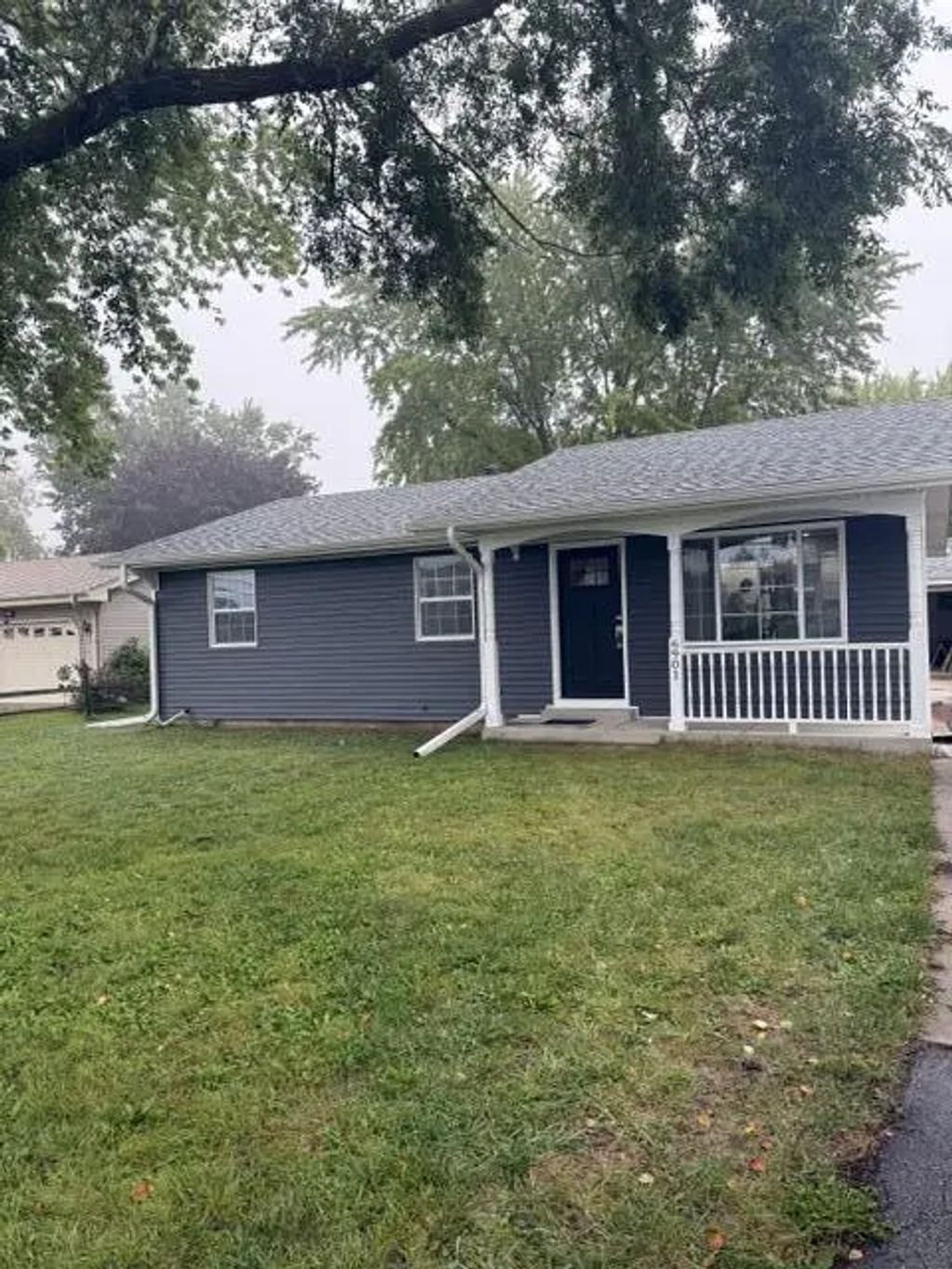 6901 Middle Rd, Caledonia