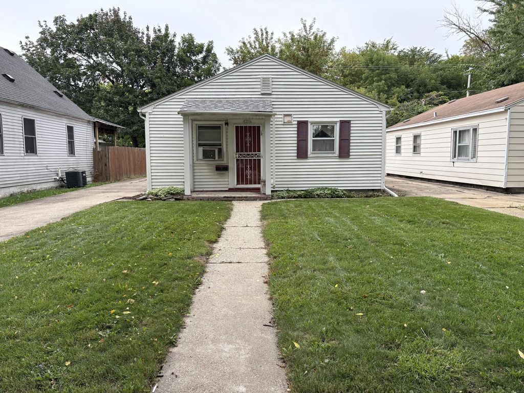 5231 N 52nd St, Milwaukee