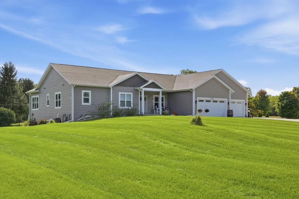 N120w20255 Dolores Ct, Germantown