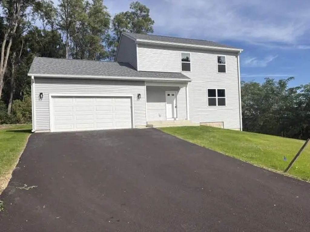 W1320 Highland Blvd, Bloomfield