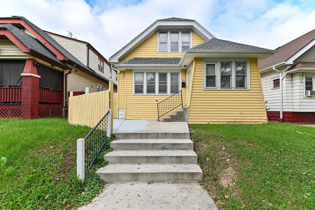 3871 N 25th St, Milwaukee