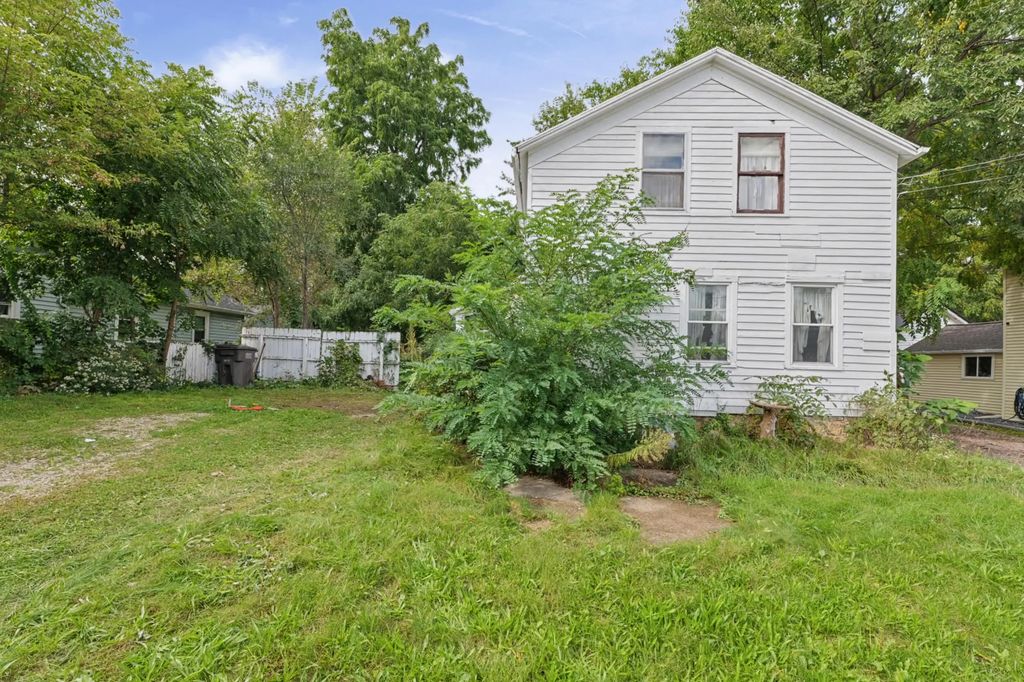 138 N George St, Whitewater