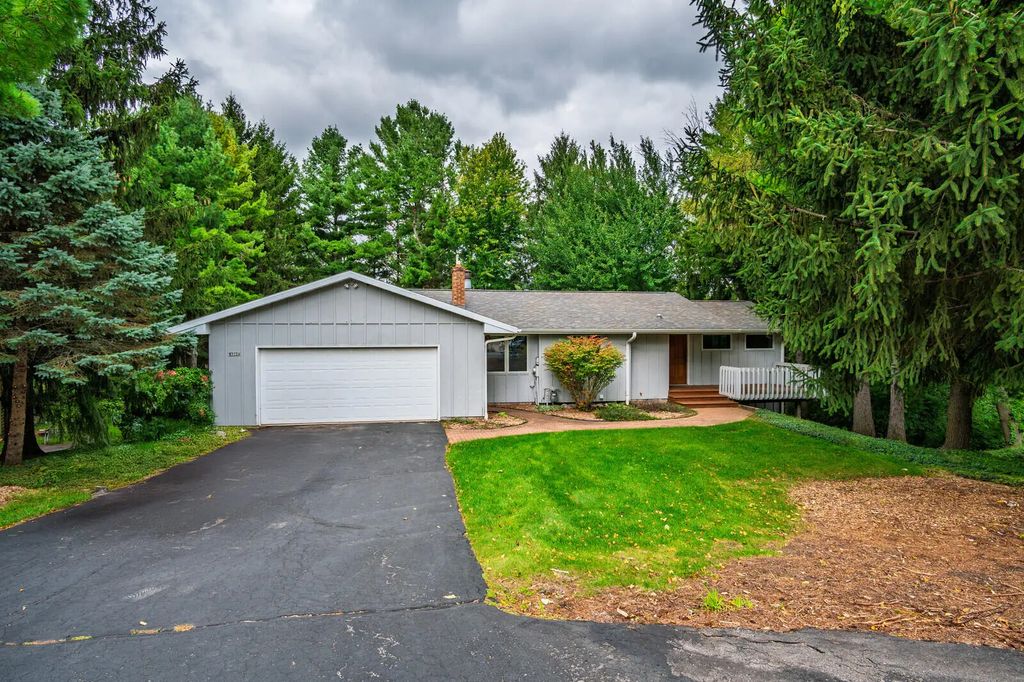 W5734 Thistledown Dr, Shelby
